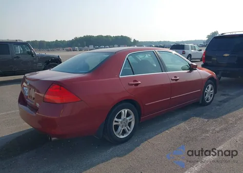 2007 Honda Accord 2.4 Ex из США, поврежденный, VIN 1HGCM56707A221915